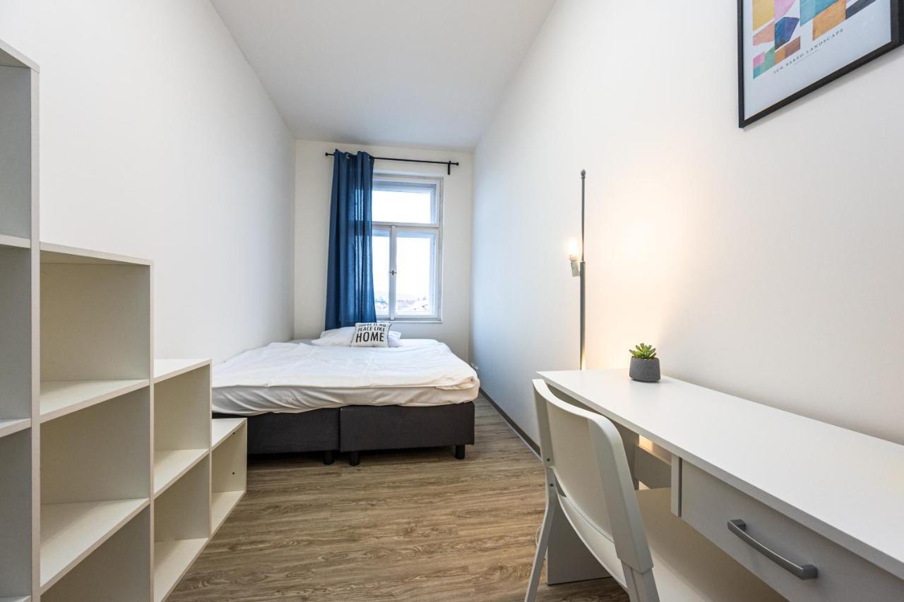 Apartment Americka 8 Praha Bagian luar foto